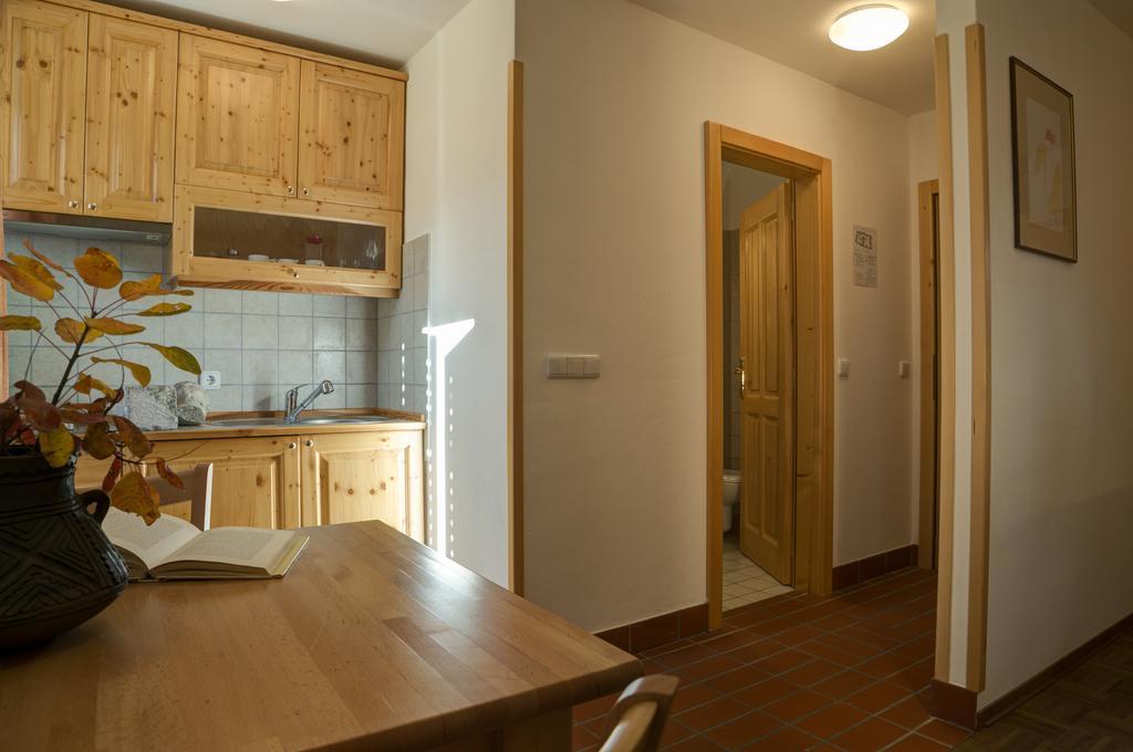 Apartmaji In Sobe Marija Jera Stanjel Štanjel Quarto foto