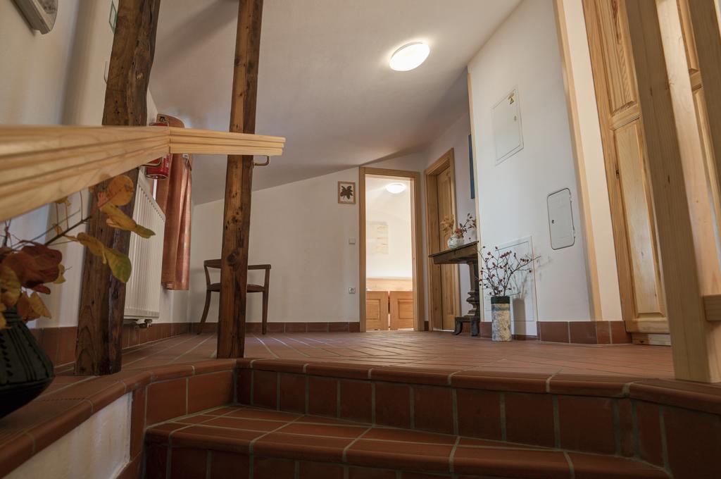 Apartmaji In Sobe Marija Jera Stanjel Štanjel Quarto foto