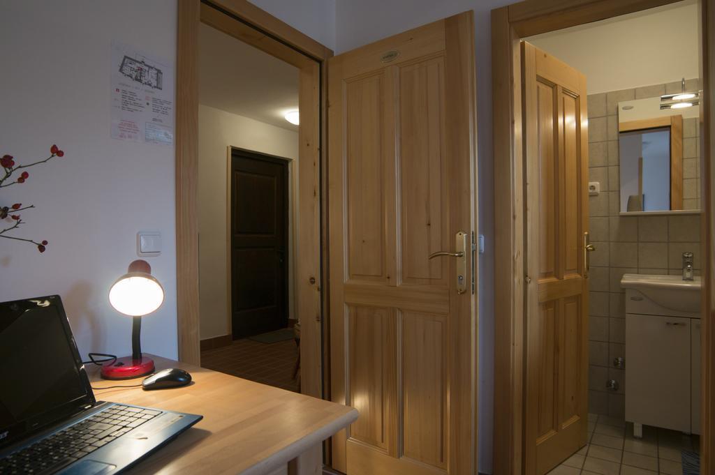 Apartmaji In Sobe Marija Jera Stanjel Štanjel Quarto foto